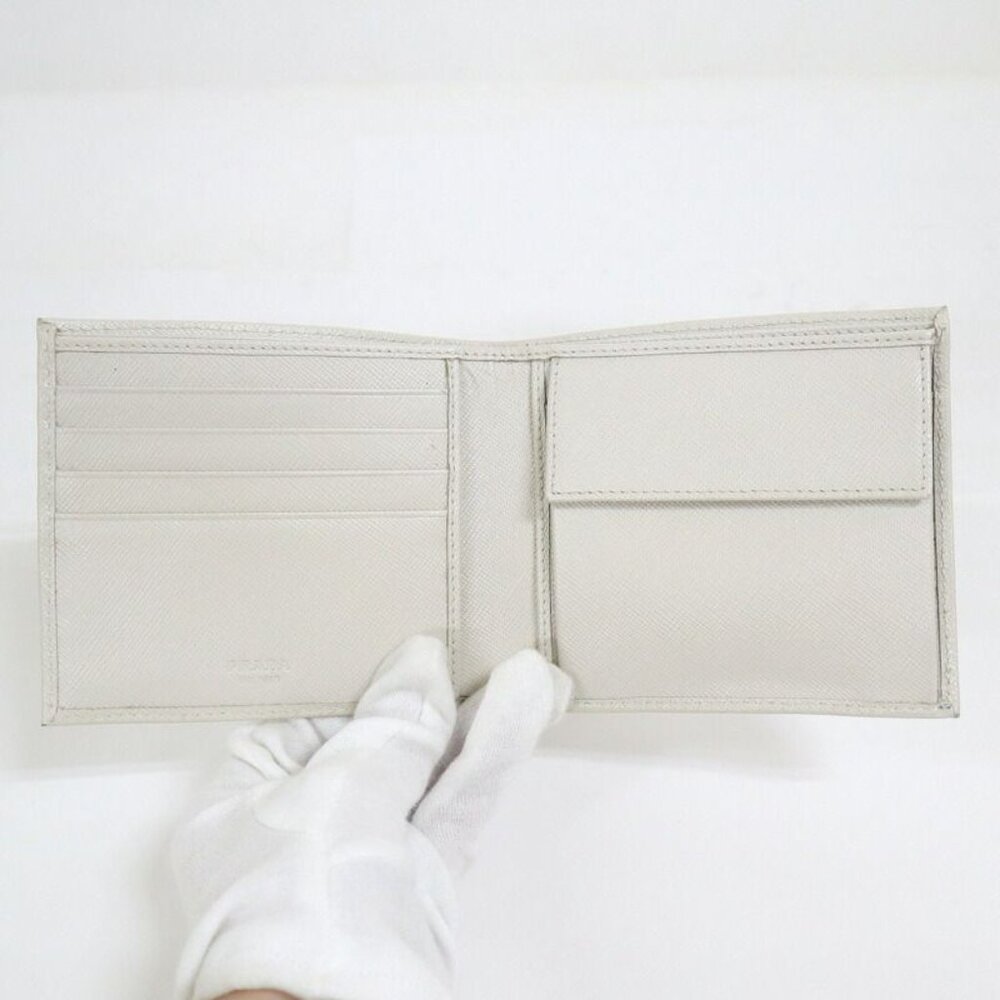 Prada Bifold Compact Wallet Saffiano Leather White Silver - Picture 4 of 7